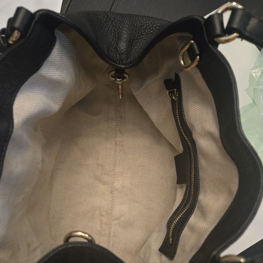 GUCCI black leather Soho with tassel Authentic 10x9x5 inches - Picture 6 of 16